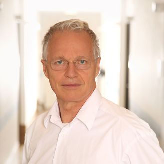 Dr. med. Michael Angerer