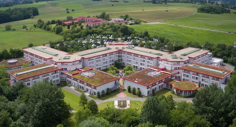 Mediclin Reha-zentrum Roter Hügel Jakob-herz-straße Bayreuth Reha für Neurologie, Orthopädie und Geriatrie ǀ MEDICLIN Reha-Zentrum