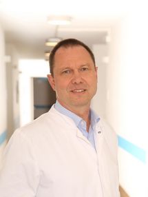 Dr. med. Burkhard Thomas